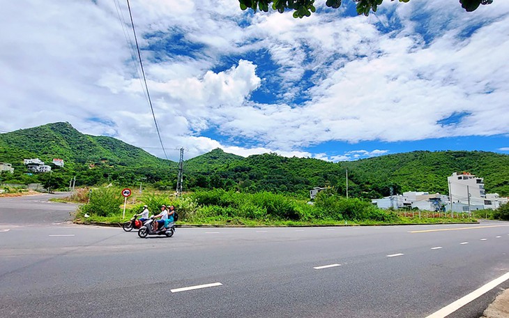 Lí do Khánh Hòa cho điều chỉnh quy hoạch khu vực giáp vịnh Nha Trang - Ảnh 2.