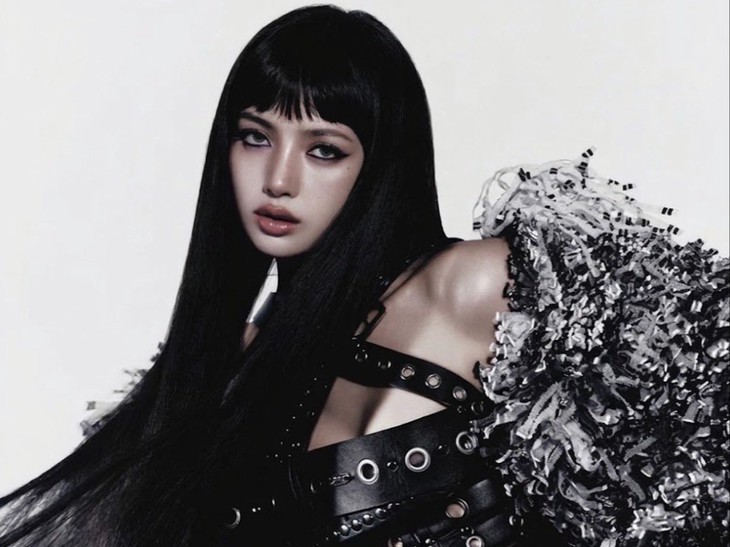 Lisa BlackPink hết thời? - Ảnh 1.