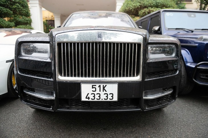 Nhìn lại dàn xe khủng của Mr Pips: Rolls-Royce, Ferrari, Porsche và hàng chục xe sang - Ảnh 2.