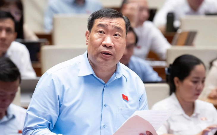 Băn khoăn đề xuất chỉ bán lại nhà ở xã hội cho đúng đối tượng với giá gốc - Ảnh 2.
