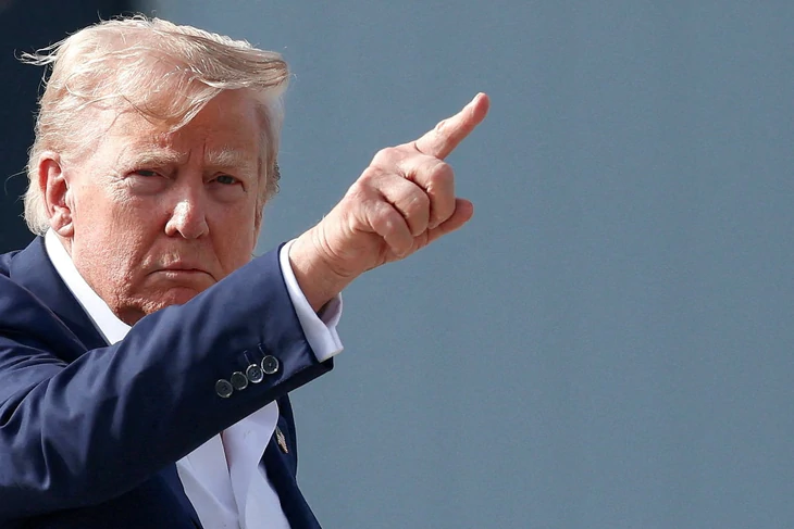 Ông Trump tuyên bố sẽ cấm sử dụng thuật ngữ 'trí tuệ nhân tạo' - Ảnh 1.