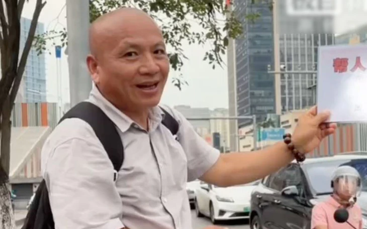 Chàng trai đãi vàng nhiều tháng để làm nhẫn cầu hôn bạn gái - Ảnh 5.