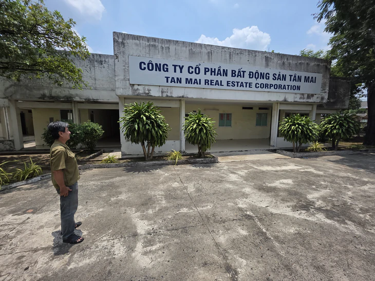 Cưỡng chế ‘khu đất vàng’ hơn 14 ha của doanh nghiệp trúng đấu giá - Ảnh 1.