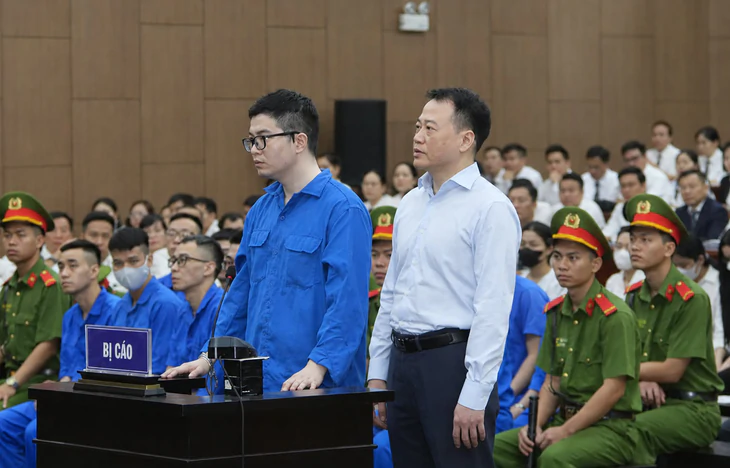 Mr Pips khai khách thành 'con bạc' trong vòng xoáy lừa 1.600 tỉ, nhân viên chở vàng đến nhà trả lương - Ảnh 1.