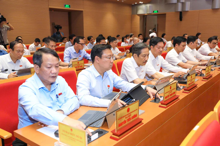 Hà Nội chính thức quyết hỗ trợ 4 triệu đồng cho phụ nữ sinh đủ hai con trước 35 tuổi - Ảnh 2.