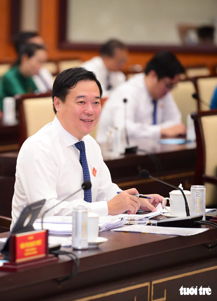 HĐND xem xét quy hoạch tổng thể TP.HCM, với 18 triệu dân dự kiến vào 2030 - Ảnh 2.