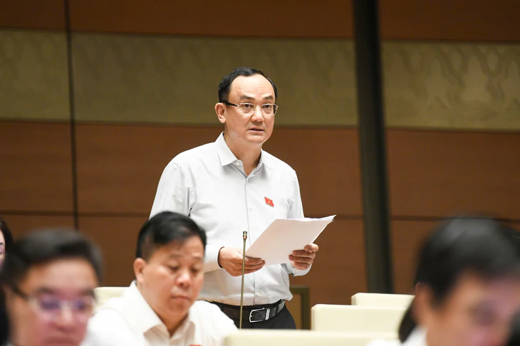 Nhận đủ tiền bồi thường vẫn có thể mất sinh kế, đừng để người dân giao đất rồi chật vật lo ổn định lại - Ảnh 1.
