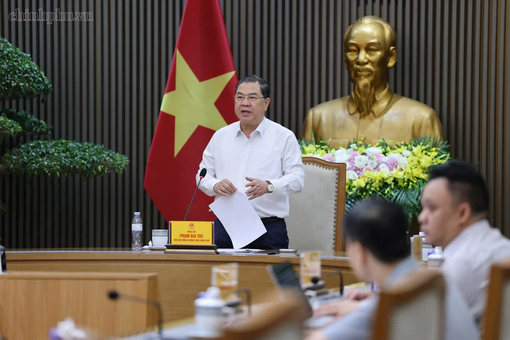 Tính toán tuyến đường sắt Hà Nội đến sân bay Gia Bình, tránh cảnh khách phải chuyển tàu nhiều lần - Ảnh 1.