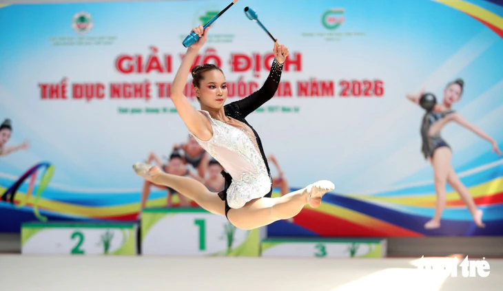 Những cô gái xinh đẹp tranh tài ở Giải vô địch Thể dục Nghệ thuật quốc gia 2026 - Ảnh 7.