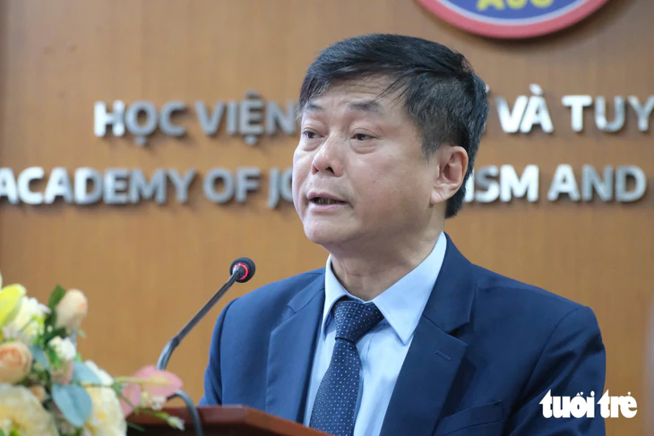 Sinh viên dùng AI để xây dựng kế hoạch truyền thông hoàn hảo, vai trò người thầy ở đâu? - Ảnh 1.