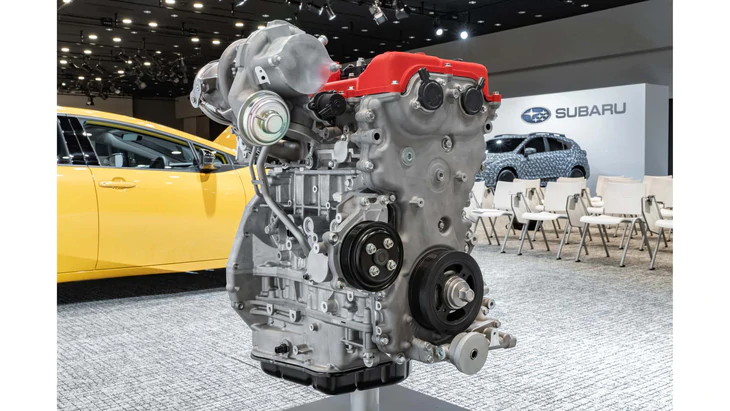 Động cơ xăng vẫn là 'mỏ vàng' của Toyota - Ảnh 4.