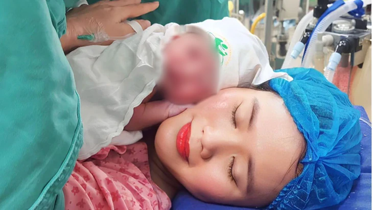 Người trẻ nói gì về khoản thưởng 4 triệu đồng khi sinh đủ 2 con của Hà Nội? - Ảnh 1.