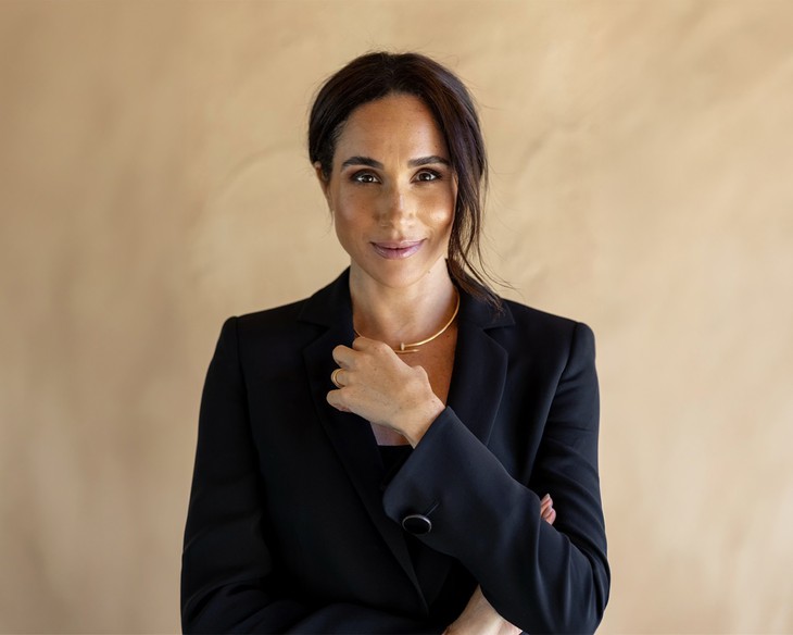 Meghan Markle bị phản đối làm MC 'Siêu đầu bếp nhí' giữa bê bối gia đình - Ảnh 2.