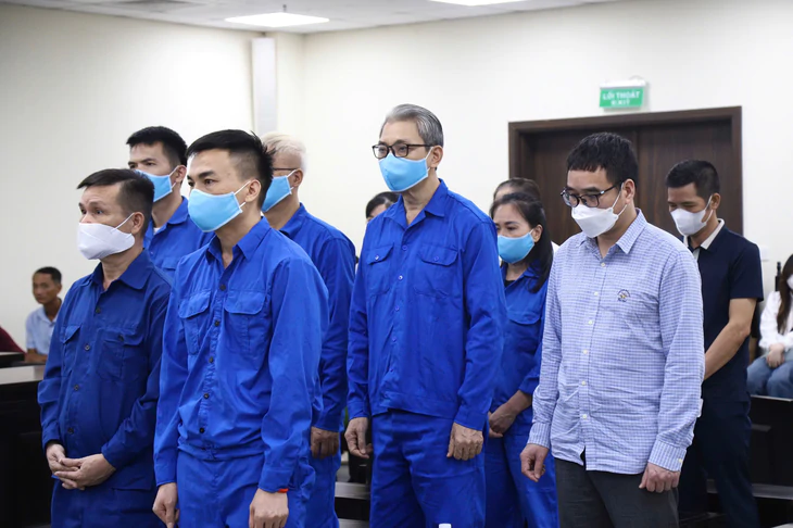 Sáng nay, cựu Phó chủ tịch Thanh Hóa Lê Đức Giang hầu tòa - Ảnh 1.