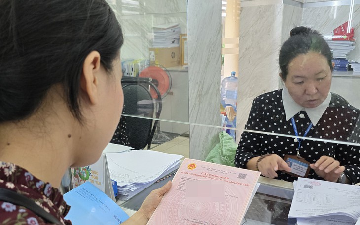 Tranh cãi ký giáp ranh để cấp sổ hồng: Bạn đọc gợi ý chỉ cần trích lục bản đồ địa giới hành chính ra đo đạc - Ảnh 3.