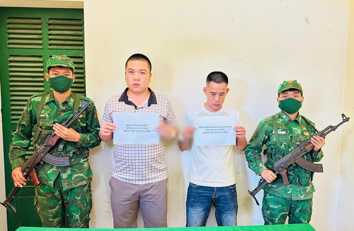 Phá đường dây đưa người Trung Quốc xuất, nhập cảnh trái phép - Ảnh 2.