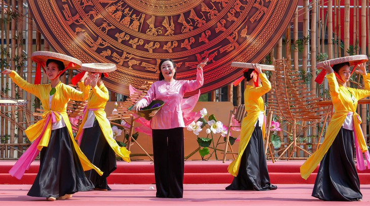 Năm đầu tiên được nghỉ 1 ngày Ngày Văn hóa Việt Nam, làm gì có ích? - Ảnh 6.