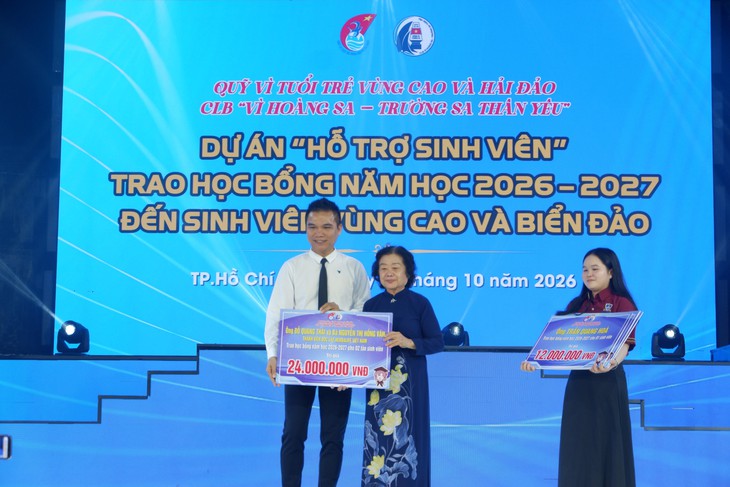 Tiếp sức những ước mơ tuổi trẻ từ vùng cao, biển đảo - Ảnh 7.