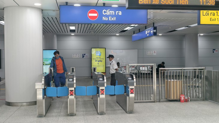 Bí kíp 'giải mã' 6 cửa ra ga Bến Thành cho du khách khi đi metro số 1 - Ảnh 4.