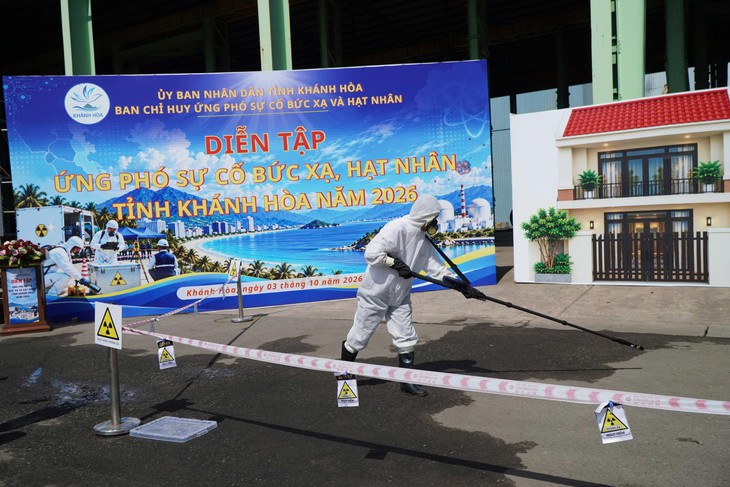 Diễn tập tình hình bức xạ, hạt nhân  - Ảnh 4.