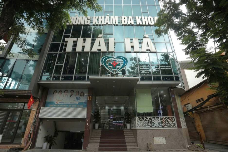 Bắt tạm giam 3 người tại Phòng khám đa khoa Thái Hà vì 'thổi' bệnh để 'moi tiền' bệnh nhân - Ảnh 1.