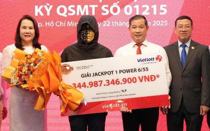 Phá kỷ lục, vé số Vietlott gần 200 tỉ đồng đã có người trúng - Ảnh 2.