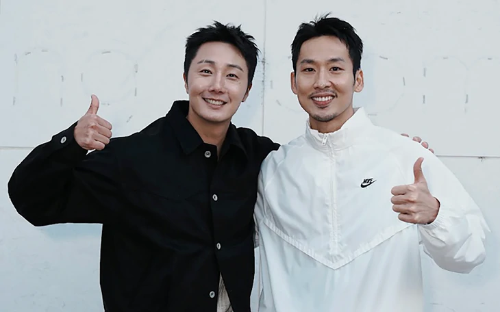 Jung Il Woo 'cạn ly' cùng Tuấn Trần khi đang quay phim ở Hàn - Ảnh 4.