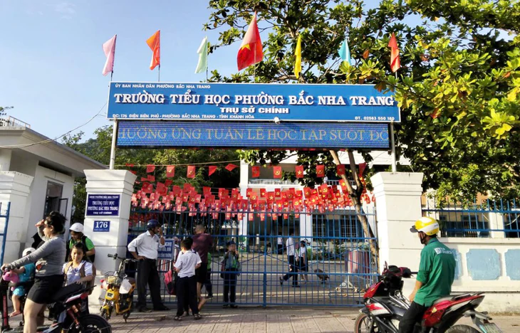 Đề xuất giảm bớt chữ ‘phường’ trong tên trường ở Bắc Nha Trang - Ảnh 1.