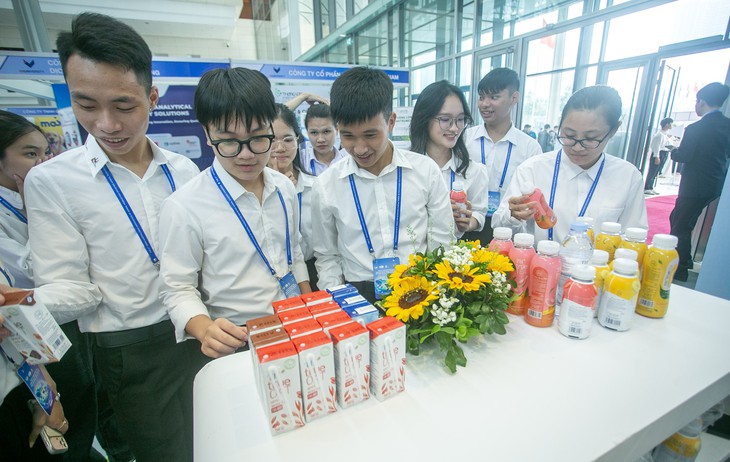 Bốn kinh nghiệm thực tiễn chăn nuôi bò sữa công nghệ cao trong điều kiện nhiệt đới Việt Nam được TH chia sẻ với quốc tế - Ảnh 7.