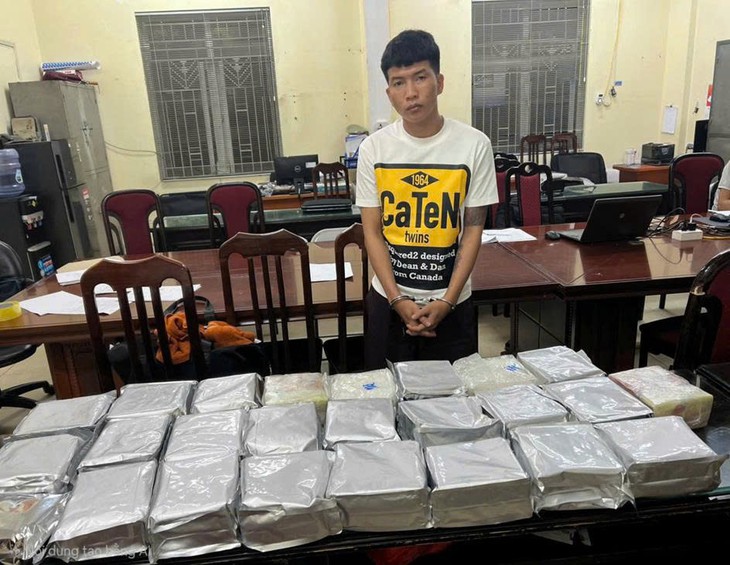 Bắt 3 nghi phạm trong đường dây mua bán 55 kg ma túy từ Lào về Việt Nam - Ảnh 1.