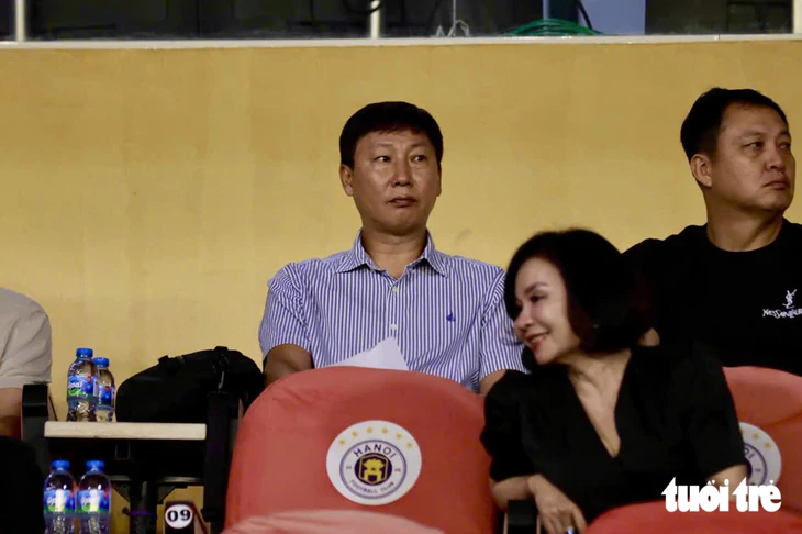 Văn Quyết: 'CLB Hà Nội đang rất đoàn kết' - Ảnh 3.