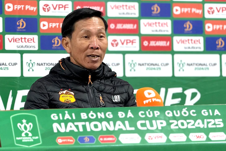 Thua đội mới lên hạng, HLV Hoàng Anh Gia Lai đề xuất V-League học theo La Liga - Ảnh 2.