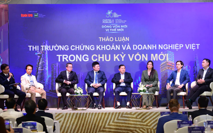 Ngân hàng đang cho vay 20,8 triệu tỉ đồng, hơn 77% vào sản xuất kinh doanh - Ảnh 4.
