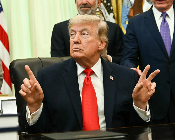 Tổng thống Donald Trump tuyên bố Iran muốn đàm phán - Ảnh 1.