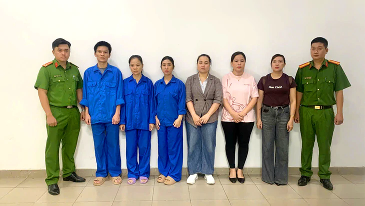 Đồng Nai bắt nhóm Livestream bán thuốc liền sẹo, nhức răng  - Ảnh 3.