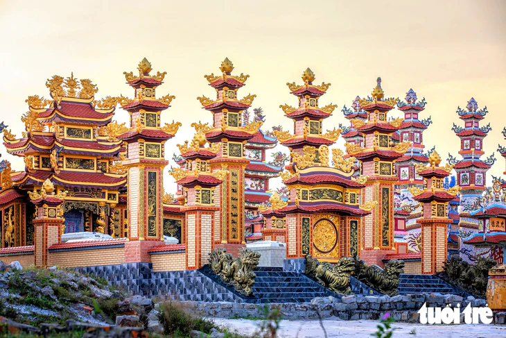 Chữ hiếu không nằm ở lăng mộ xa hoa, đám tang kéo dài - Ảnh 4.