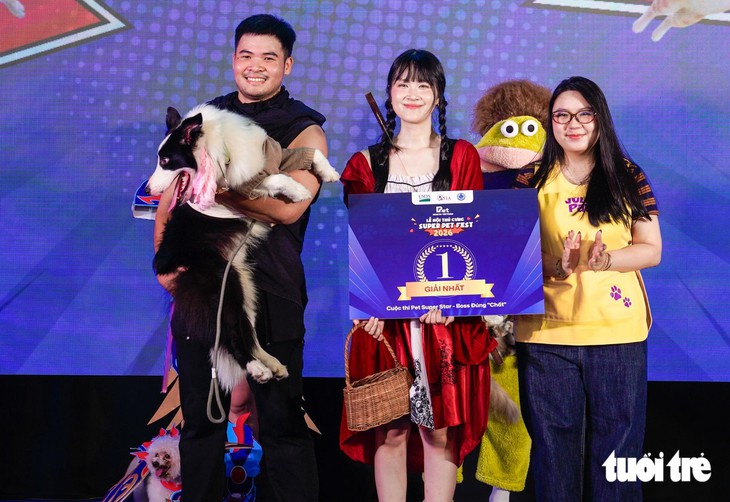 Dàn thú cưng hóa trang Halloween, tranh tài trên sàn diễn Super Pet Fest - Ảnh 2.