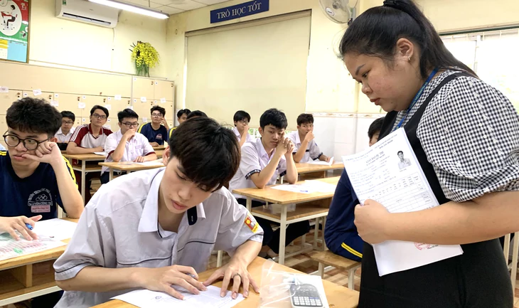 Kỳ thi tốt nghiệp THPT có thể được kiểm tra theo từng khâu - Ảnh 1.