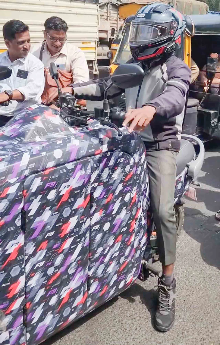 Xe máy điện có cốp lớn như ô tô, chở được 120kg hàng, chạy 150km/sạc - Ảnh 2.