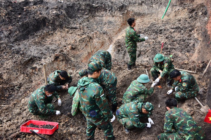Đến ngày 4-10: Đã có 718 bộ hài cốt liệt sĩ được tìm thấy ở công viên Lê Thị Riêng - Ảnh 2.