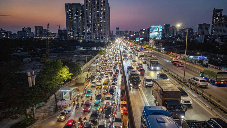 Bỏ làn khẩn cấp trên vành đai 3 trên cao sẽ không đáp ứng quy chuẩn thiết kế - Ảnh 1.