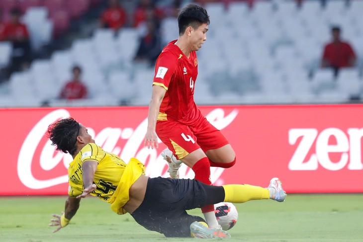 Báo Indonesia: 'Việt Nam thảm bại tại FIFA ASEAN Cup, hiện nguyên hình khi đối thủ có lực lượng mạnh nhất' - Ảnh 1.