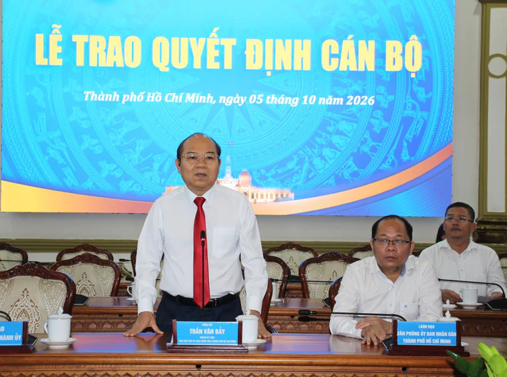 TP.HCM điều động 2 phó giám đốc sở, bổ nhiệm ông Phạm Bình An làm Phó Chánh Văn phòng - Ảnh 2.