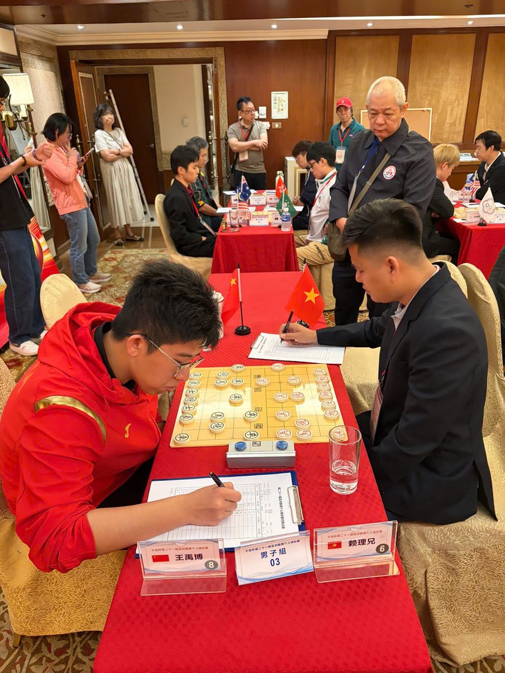 Lại Lý Huynh thăng hoa tại Giải cờ tướng châu Á 2026 , áp đảo nhà vô địch Trung Quốc - Ảnh 3.
