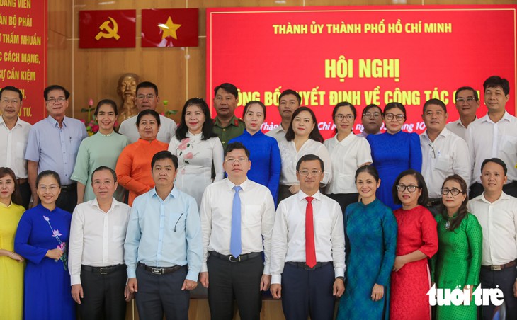 Ông Tạ Quốc Trung làm Bí thư phường Thạnh Mỹ Tây, TP.HCM - Ảnh 3.