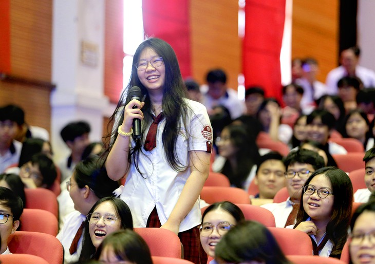 Tình yêu tuổi học trò và trách nhiệm: Khám phá giới hạn trong mối quan hệ - Ảnh 1.