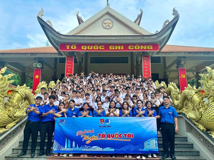 Tuổi trẻ nối dài những hành động đẹp vì cộng đồng - Ảnh 14.