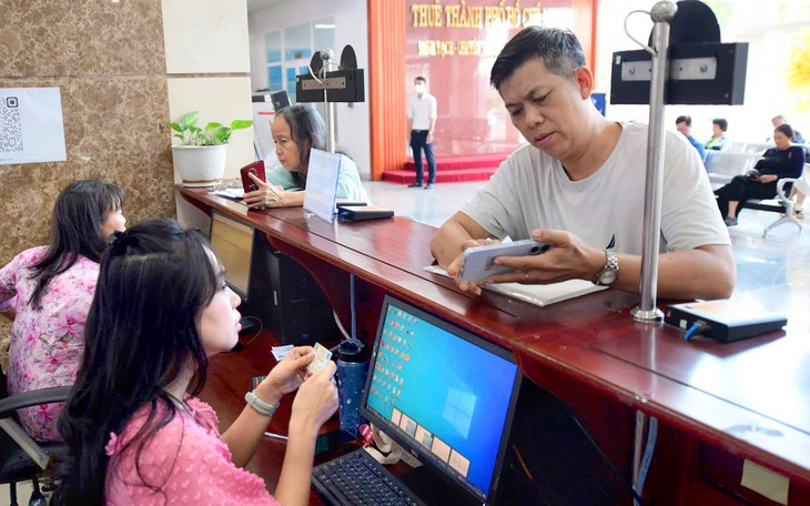 Chủ đầu tư bán 'chui' 682 căn hộ rồi ngưng thi công đang nợ thuế hơn 46 tỉ đồng - Ảnh 2.