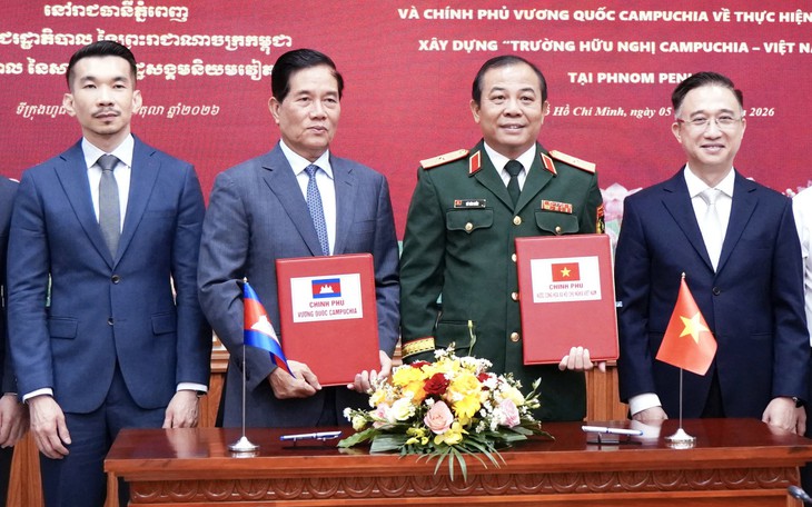 TP.HCM đề nghị Phnom Penh tăng cường giao lưu, kết nối thế hệ trẻ Việt Nam - Campuchia - Ảnh 3.