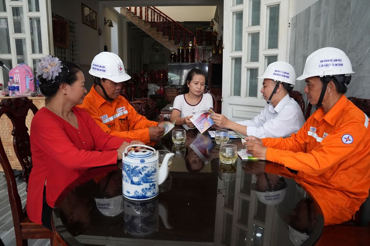 Rà soát tư vấn an toàn điện cho 1 triệu dân TP.HCM - Ảnh 2.